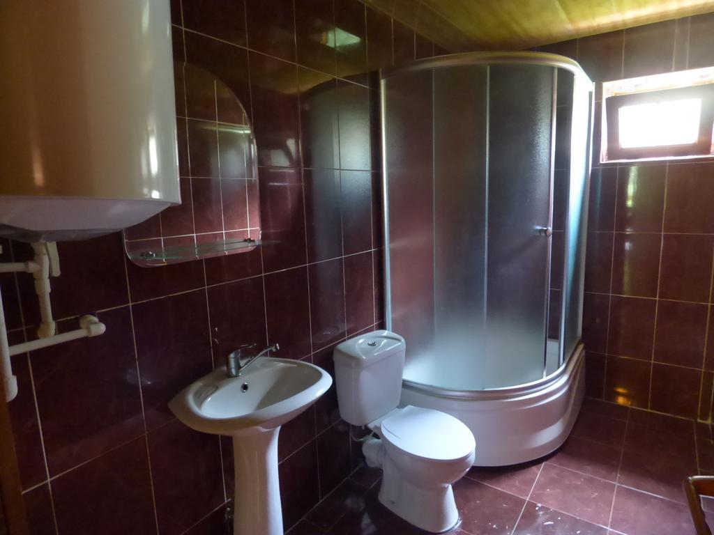 Hotel Hatsvali Mestia Camera foto